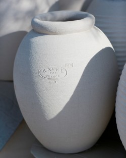 Pottery Mediterranean Jar Lisse